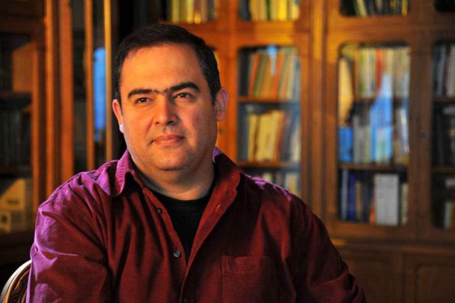 Hossein Dehbashi- Documentary Filmmaker